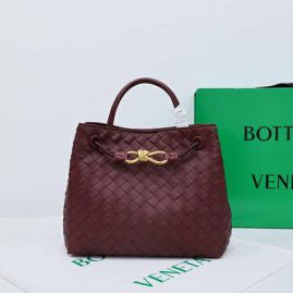 Picture of Bottega Veneta Lady Handbags _SKUfw152382295fw